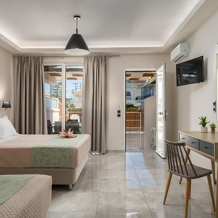 Iris & Rhea Junior Suites ซีลีวี ภายนอก รูปภาพ
