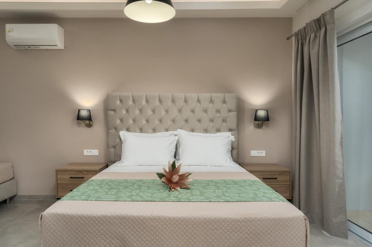 Iris & Rhea Junior Suites ซีลีวี ภายนอก รูปภาพ