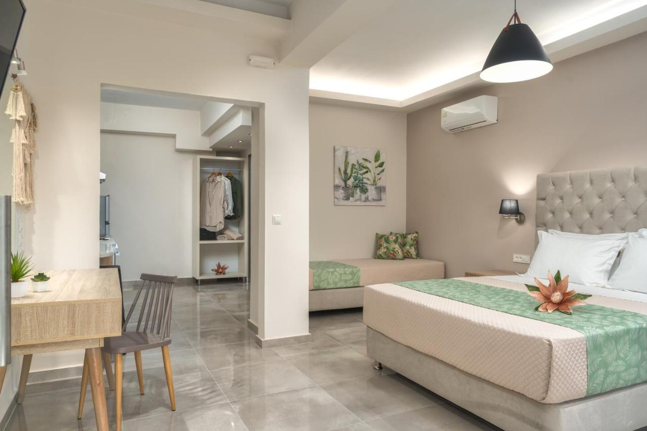 Iris & Rhea Junior Suites ซีลีวี ภายนอก รูปภาพ