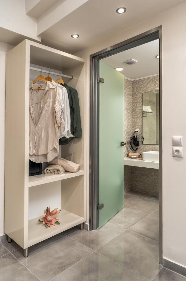 Iris & Rhea Junior Suites ซีลีวี ภายนอก รูปภาพ