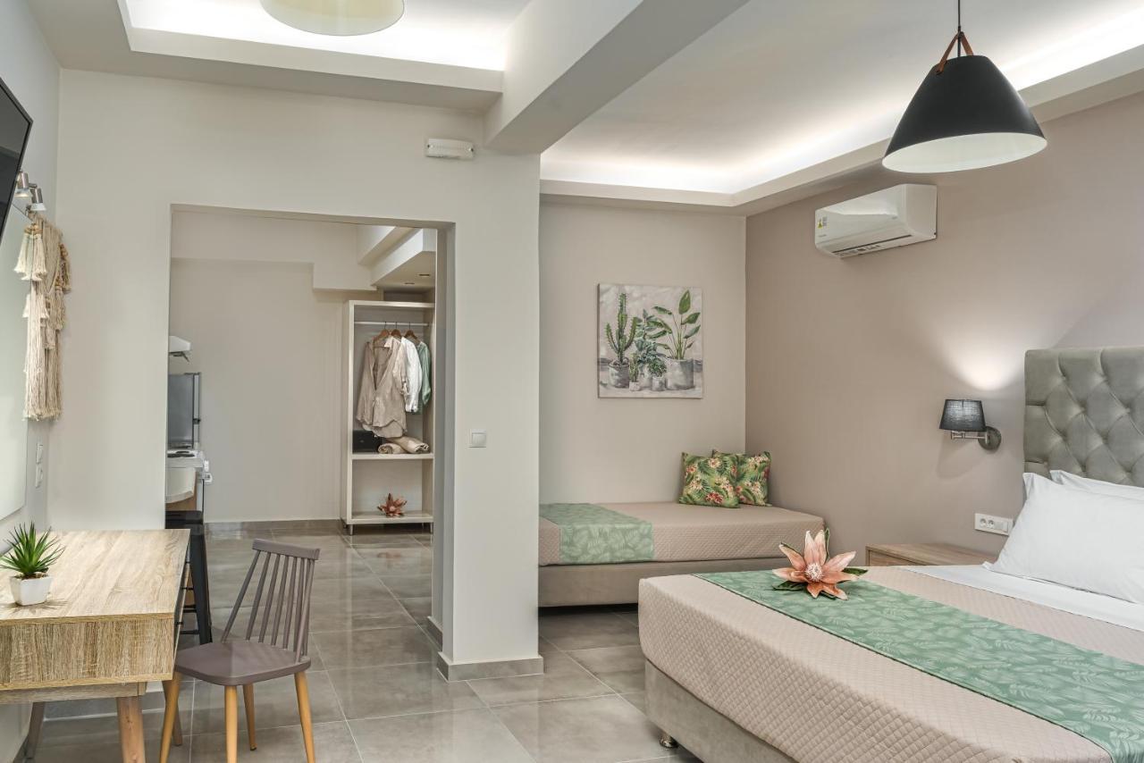 Iris & Rhea Junior Suites ซีลีวี ภายนอก รูปภาพ