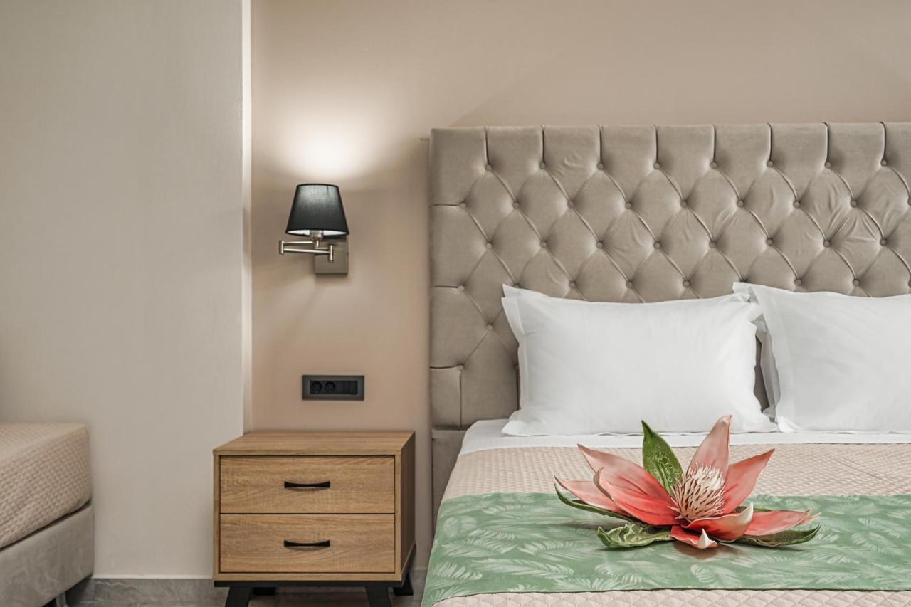 Iris & Rhea Junior Suites ซีลีวี ภายนอก รูปภาพ